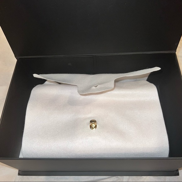 CHANEL MINI Lambskin Quilted Mini Rectangular Flap Light Orange - Picture 13 of 17